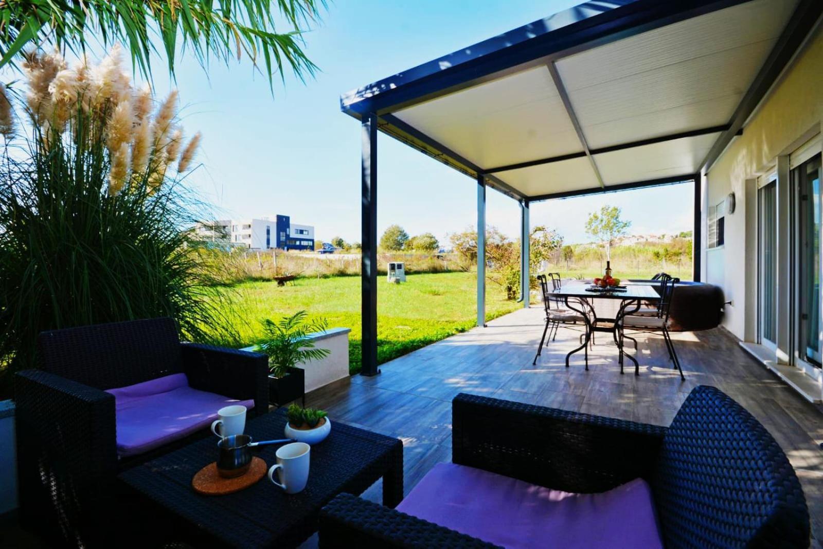 House "River And Sea" Podstrana Bagian luar foto